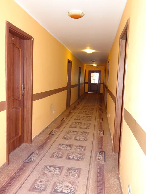 Hostel Miłosz Grabowiec  Kültér fotó