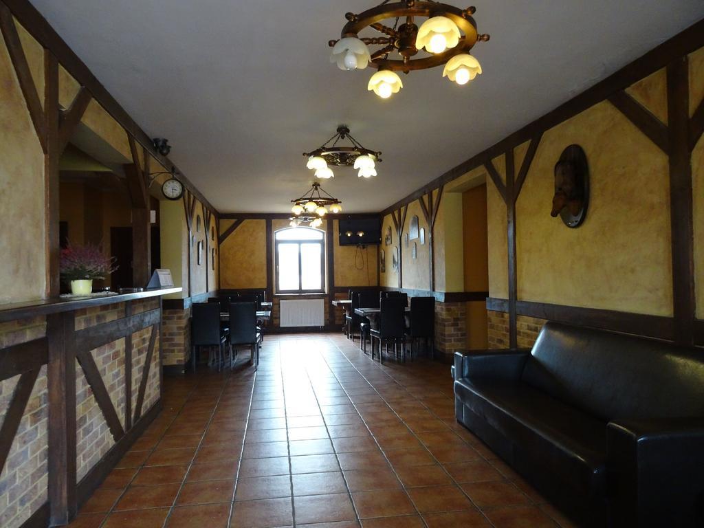 Hostel Miłosz Grabowiec  Kültér fotó