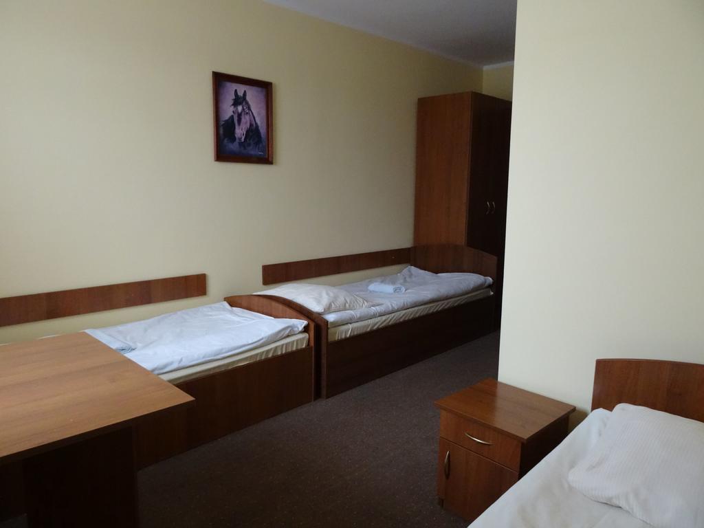 Hostel Miłosz Grabowiec  Szoba fotó