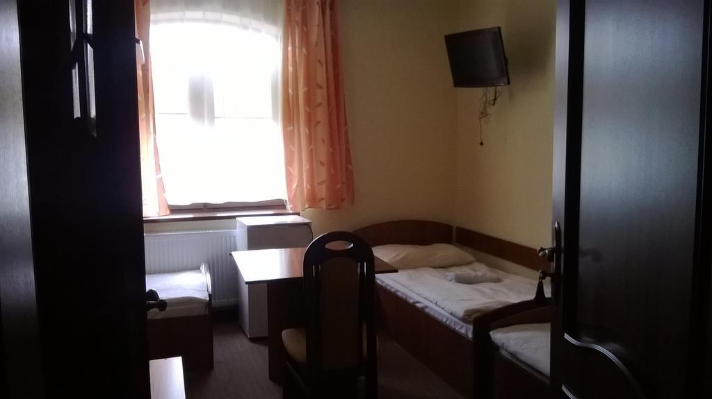 Hostel Miłosz Grabowiec  Szoba fotó